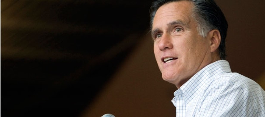 Romney ilk kez kendi kampanyasına bağışta bulundu