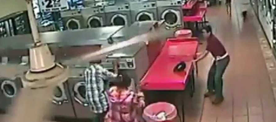 Çamaşır makinesinde kilitli kalan çocuk ailesini çok korkuttu