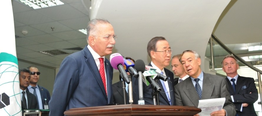 Ban Ki-mun, İslam İşbirliği Teşkilatı genel merkezini ziyaret etti