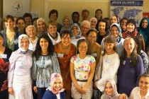 Bostonlu bayanlar ‘Sisters in Spirit’ iftarında bir araya geldi