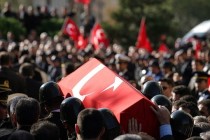 PKK eş zamanlı 4 karakola saldırdı; 8 şehit