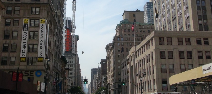 Empire State binası önünde çatışma: 2 ölü