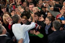 Obama dünya liderleri dinleme yerine Ohio’da kadın programına katılıyor