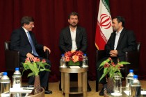 Davutoğlu ile Ahmedinejad’ın görüşmesine Suriye damga vurdu