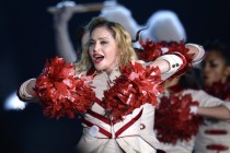 Madonna’dan Obama açıklaması: Velev ki Müslüman!