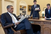 Obama, yeni İran yaptırımlarını uygulamaya geçiren kararname yayımladı