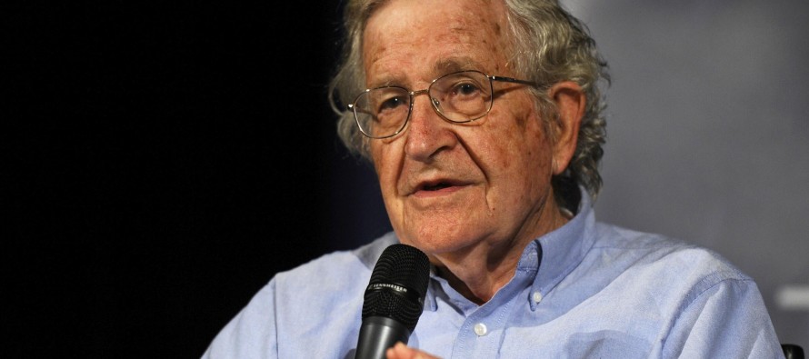 Chomsky: ABD, Ortadoğu’da kendine bağlı hükümetler istiyor
