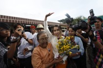 Myanmar’da, Obama’nın ziyaretine günler kala bazı tutuklar serbest bırakılıyor