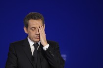 Sarkozy Fransa’da gündemi sarstı