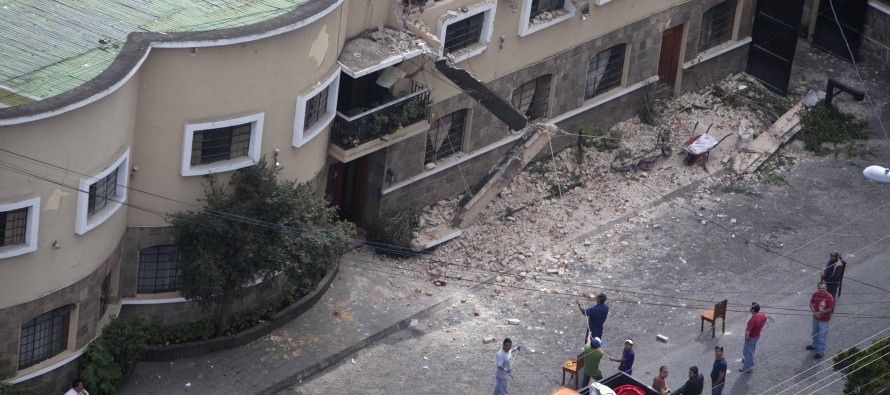 Guatemala’da 7,4 büyüklüğünde deprem meydana geldi