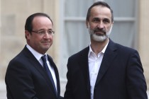 Hollande, Suriyeli muhaliflerin lideri Hatip ile görüştü