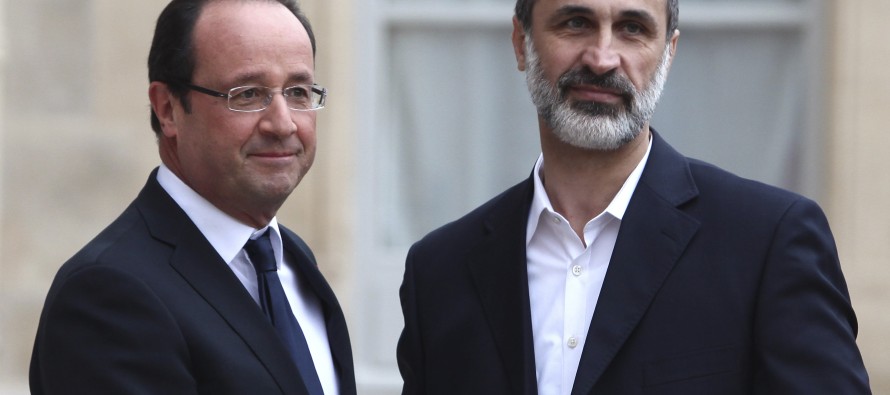 Hollande, Suriyeli muhaliflerin lideri Hatip ile görüştü
