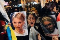 Ukrayna’da muhalifler eylemlere devam ediyor