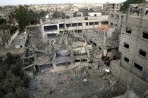 İsrail, Gazze’de Hamas’ın hükümet binalarını vurdu