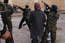 Özgür Suriye Ordusu ilk kez Esed’in memleketine girdi