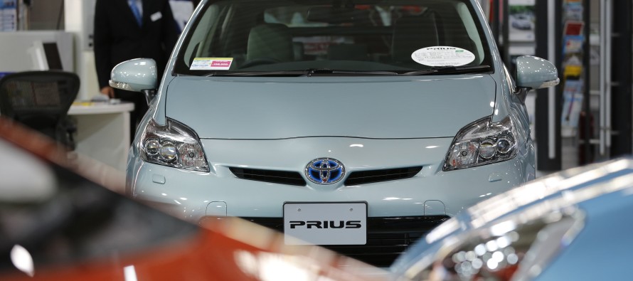 Toyota, dünya genelinden 2,77 milyon aracı geri çağırıyor