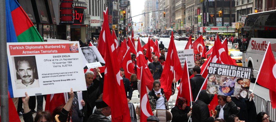 Türk toplumu, Obama’nın “Ermeni soykırımına” karşı daha aktif olmasını istiyor