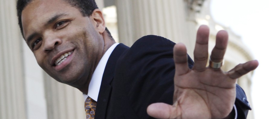 Kampanya harcamaları soruşturulan Jesse Jackson, Jr. milletvekilliğinden istifa etti