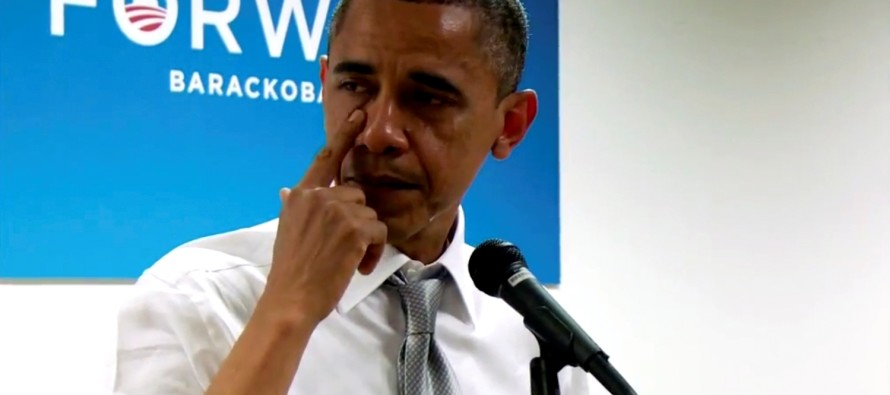 Obama kampanya çalışanlarına teşekkürü sırasında gözyaşlarını tutamadı