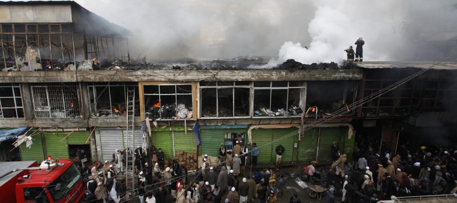 Afganistan’da pazar yerinde yangın: 500 dükkan kül oldu