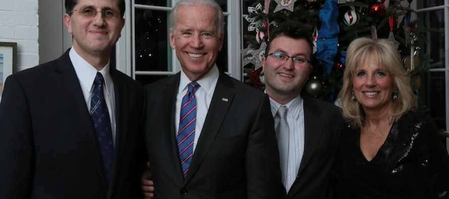 Joe Biden’ın Noel resepsiyonda diasporadan yalnızca Türkler vardı