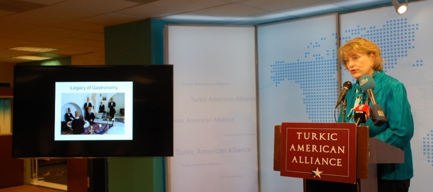 Türk çayını dünyaya tanıtan ABD’li yazardan ‘Selçuklu Mirası’ sunumu