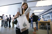 iPhone 5, Çin’de 3 günde 2 milyon satarak rekor kırdı