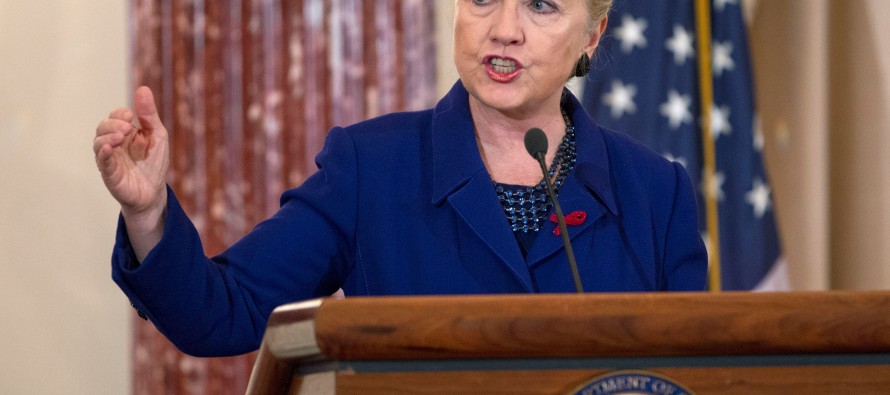 Clinton, Esed’e kimyasal silah uyarısını yineledi