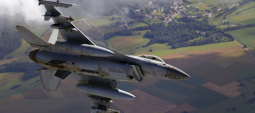 Adriyatik’te ABD F-16’sı kayboldu