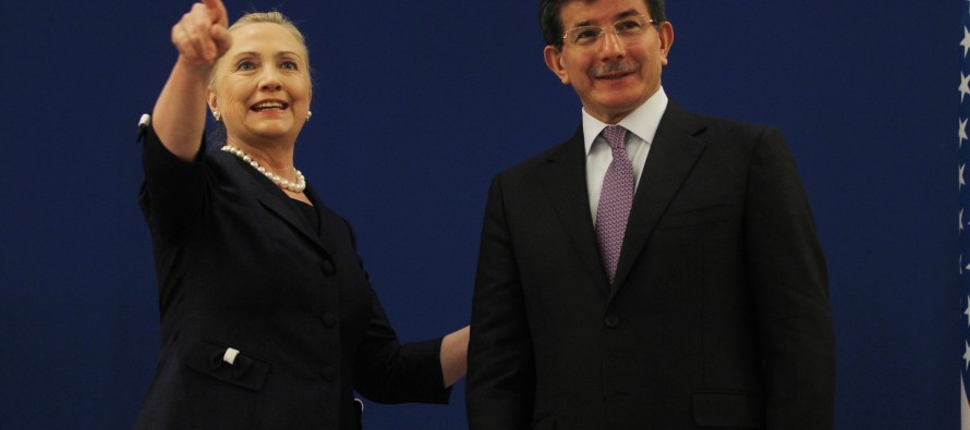 Clinton’dan Davutoğlu’na teşekkür telefonu