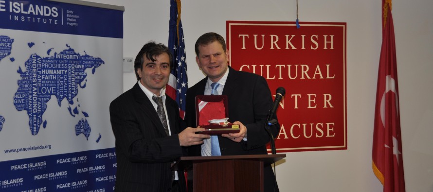 Türk Kültür Merkezi Syracuse, dostluk yemeğinde federal milletvekili Dan Maffei’yi ağırladı
