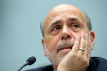 Bernanke, Kongre’de FED’in düşük faiz politikasını savundu