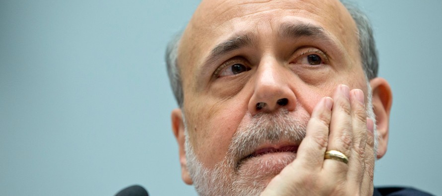 Bernanke, Kongre’de FED’in düşük faiz politikasını savundu