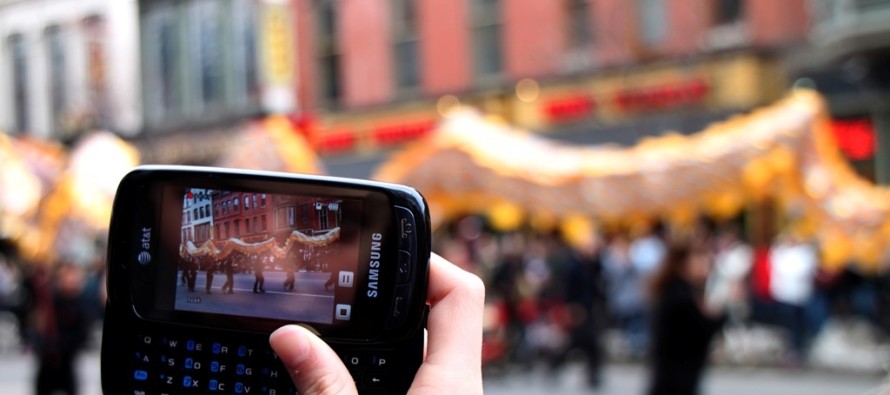 Çin’de akıllı cep telefonu çılgınlığı