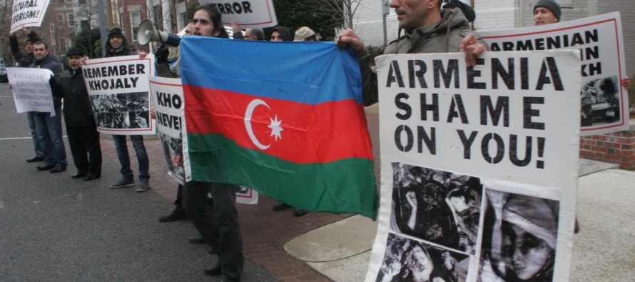 Ermenistan’ın ABD büyükelçiliği önünde Hocalı eylemi