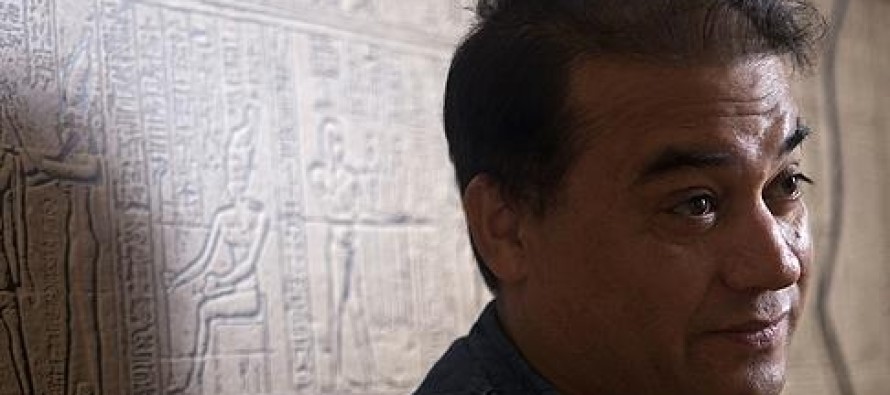 Uygur bilim adamının ABD’ye uçması engellendi