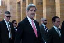 Dışişleri Bakanı Kerry Anıtkabir’i ziyaret etti