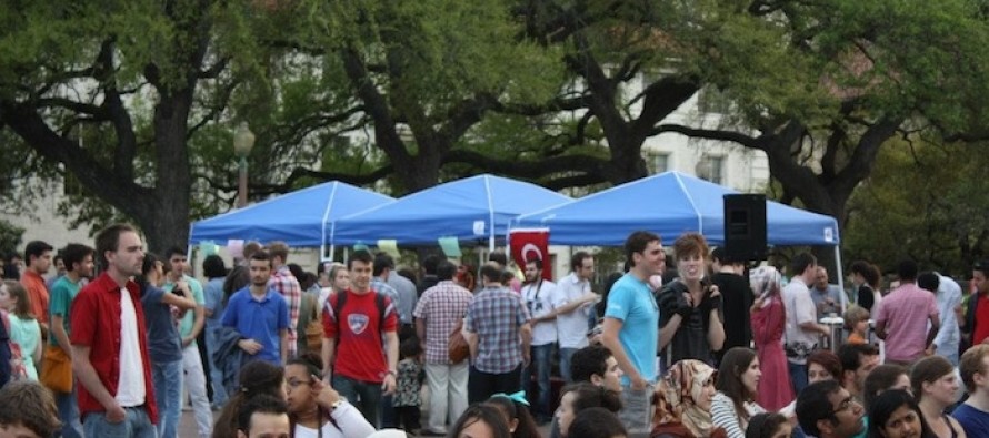 Texas’da Bahar Şenliği (Nevruz) üniversite kampüsünde kutlandı