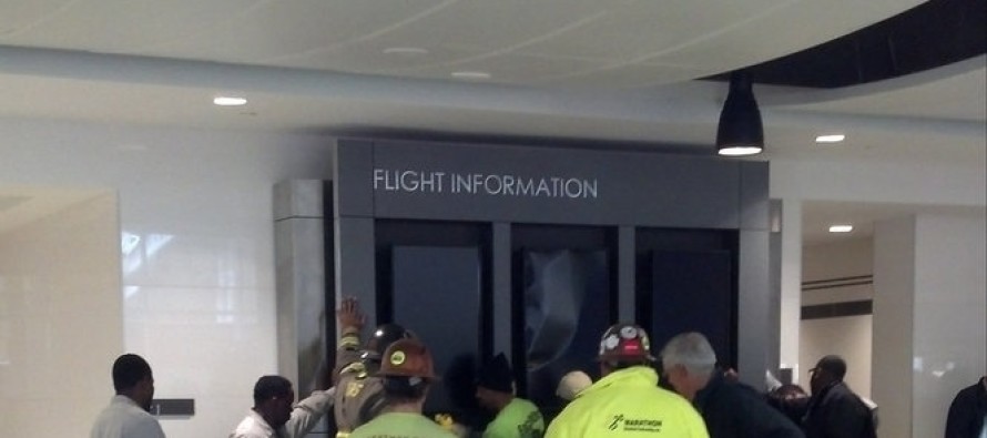 Shuttlesworth Havaalanı’nda tabela faciası: 1 ölü 3 yaralı