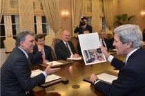 Gül, Dışişleri Bakanı Kerry’yi kabul etti