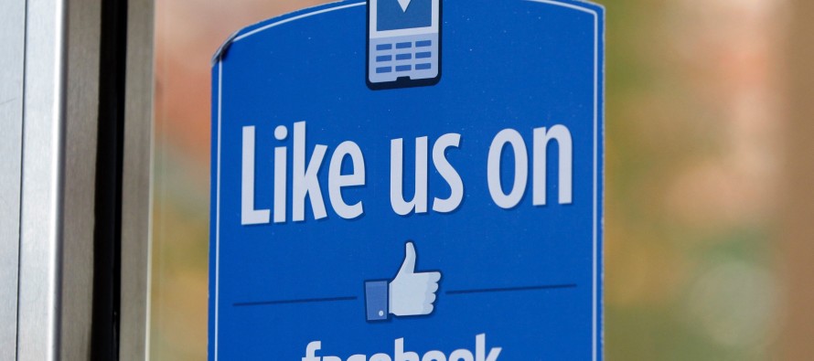 Facebook’ta beğeniler kimliğinizi ele veriyor