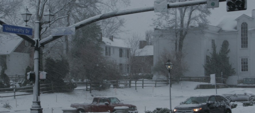 Şiddetli kar yağışı başkent Washington’da hayatı felç etti