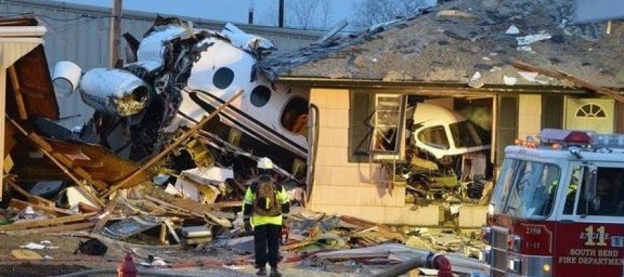 Indiana’da özel jet, evlerin üzerine düştü: 2 ölü, 3 yaralı