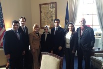 Türk Kültür Merkezi New Hampshire valisini ziyaret etti