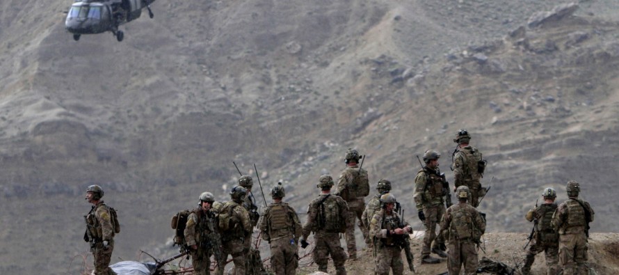 Afganistan’da NATO helikopteri düştü: 4 ölü