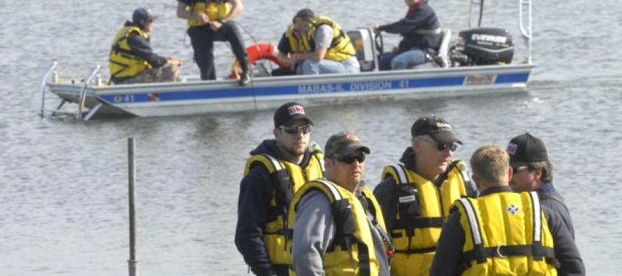 Hudson nehrine düşen balıkçı, henüz bulunamadı