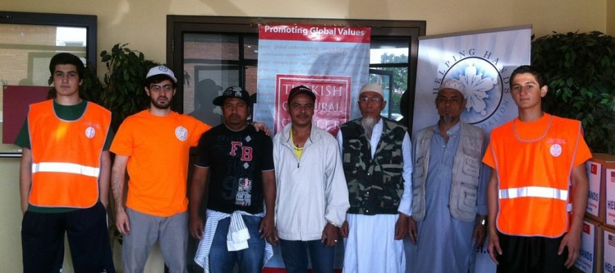 Helping Hands’den, Somali ve Myanmarlı ihtiyaç sahiplerine yardım eli