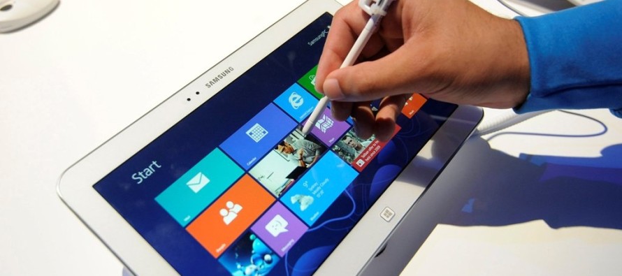 Samsung’tan Windows 8 ve Android’li yeni tablet