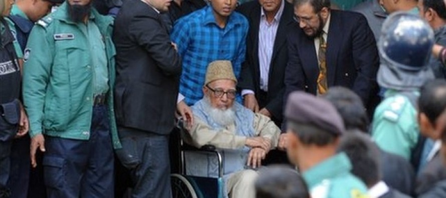 Bangladeş’te Gulam Azzam’a verilen 90 yıl hapis tepkilere neden oldu