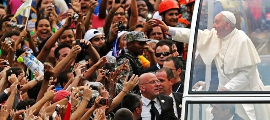 Papa ilk yurt dışı gezisine Brezilya’dan başladı